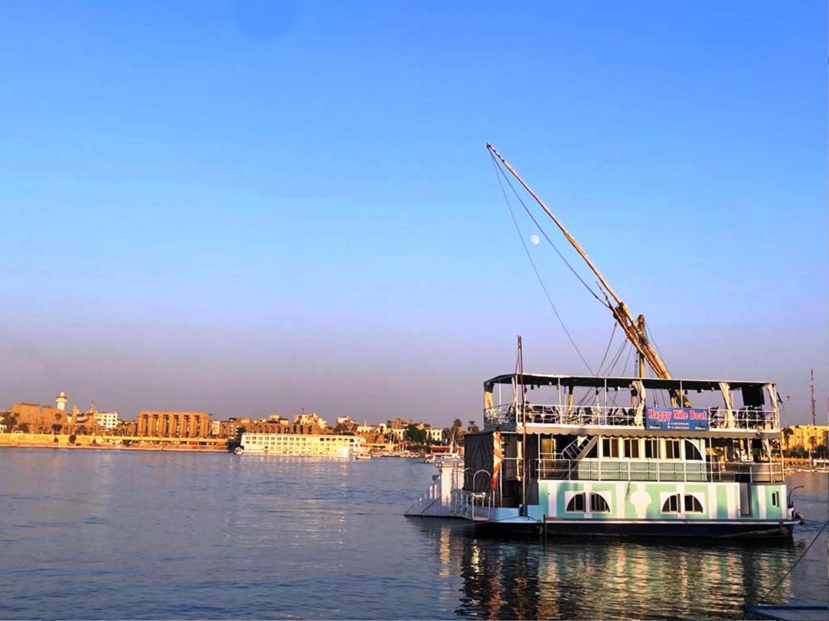 Floating Hotel- Happy Nile Boat ลักซอร์ ภายนอก รูปภาพ
