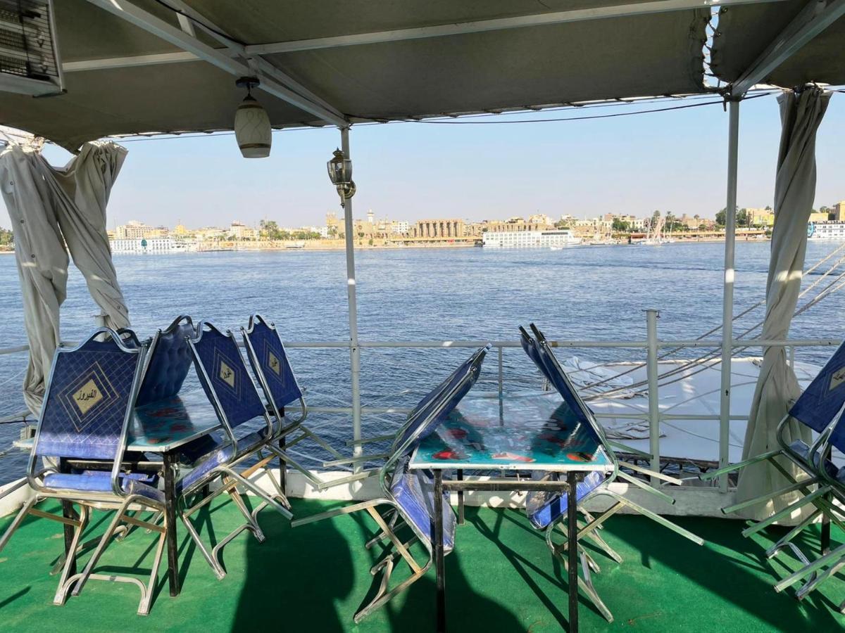 Floating Hotel- Happy Nile Boat ลักซอร์ ภายนอก รูปภาพ