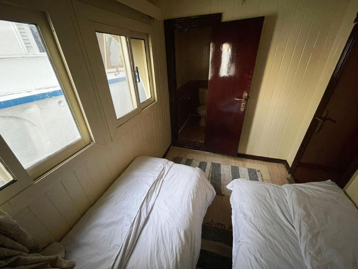 Floating Hotel- Happy Nile Boat ลักซอร์ ภายนอก รูปภาพ